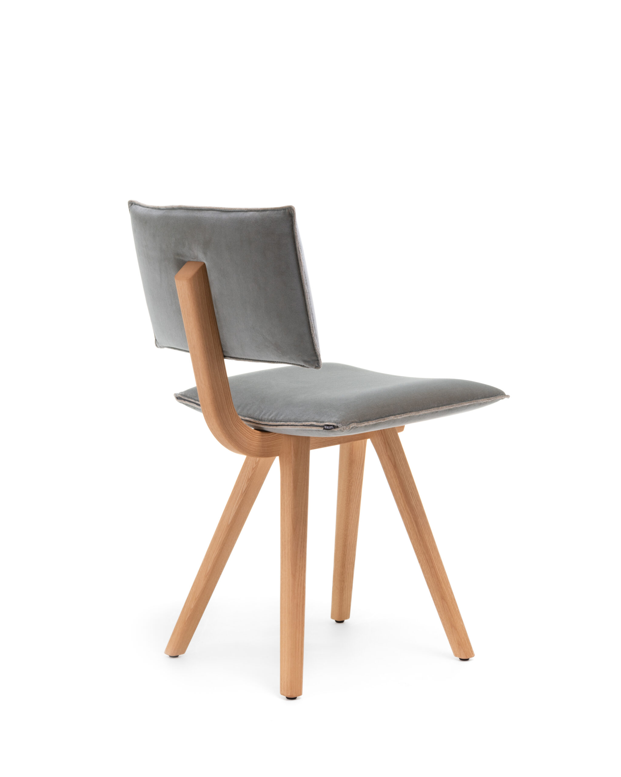 Magis_trave_chair_product_back-lateral_oak-tinted-ash_rubelli_spritz_22_01_hr